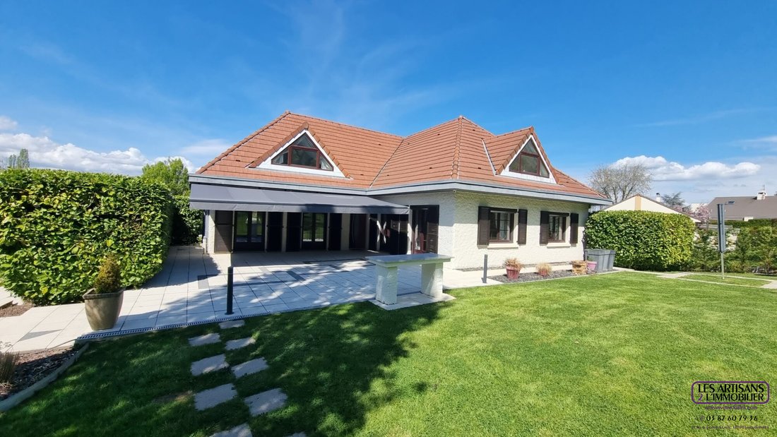 Villa in Saint-Julien-les-Metz, Grand Est, France 1 - 17761484