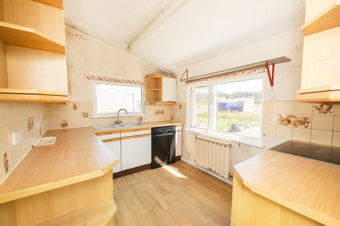 House in England 2 - 18680158