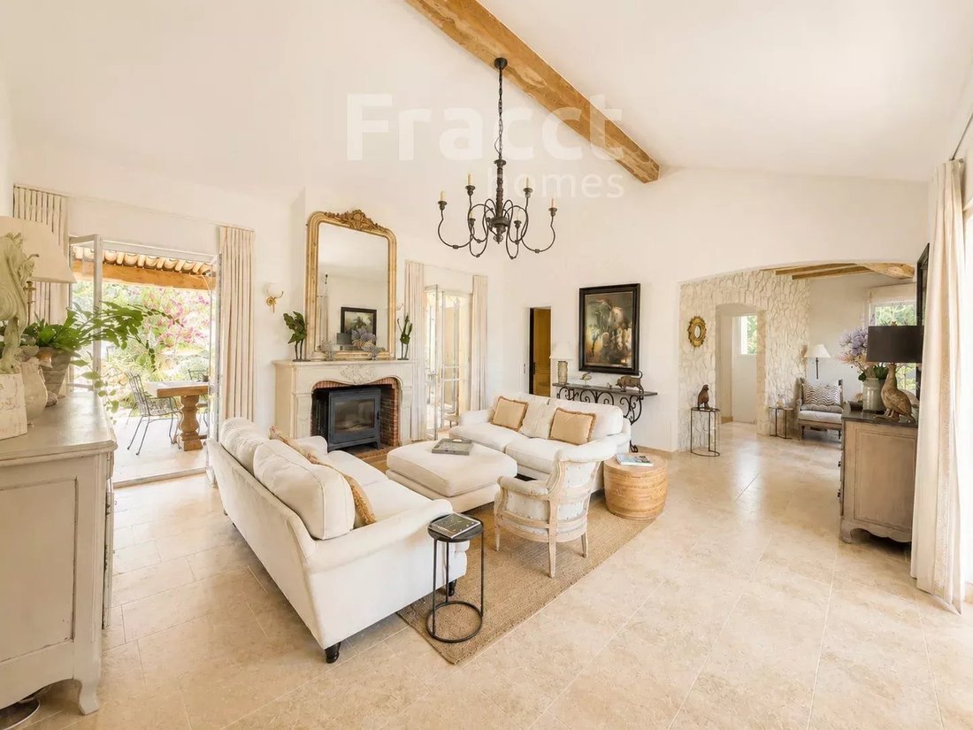 Villa in Plan de Noves, Vence, France 2 - 18352653