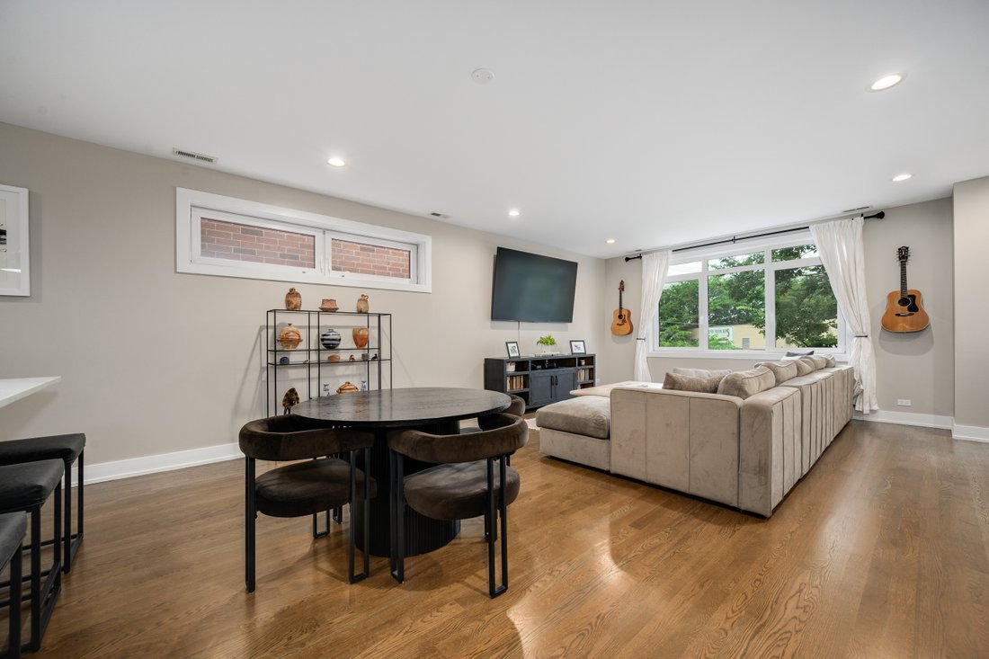 House in Chicago, Illinois, United States 2 - 18681134