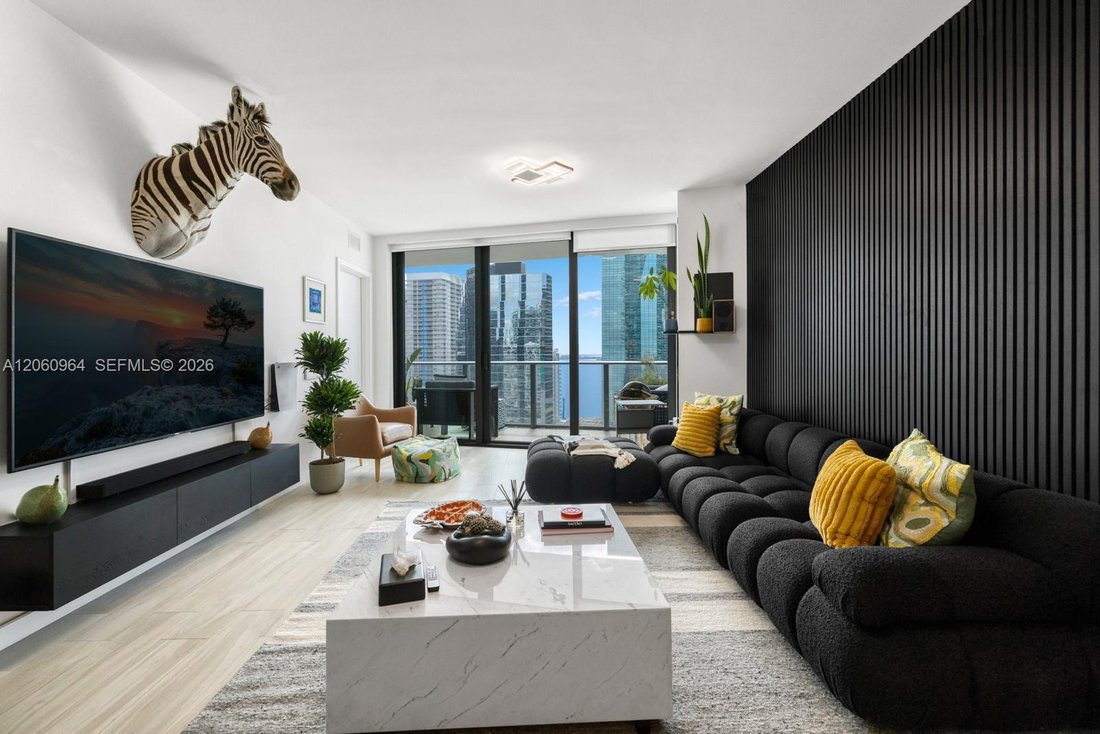 Condo in Miami, Florida, United States 1 - 18683276