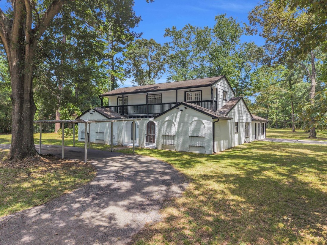Casa a Pinehurst, Texas, Stati Uniti 1 - 18683010