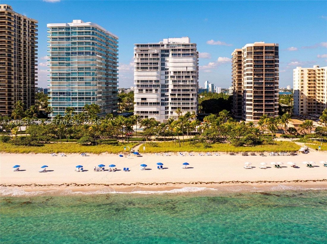 Condo in Bal Harbour, Florida, United States 1 - 18680353