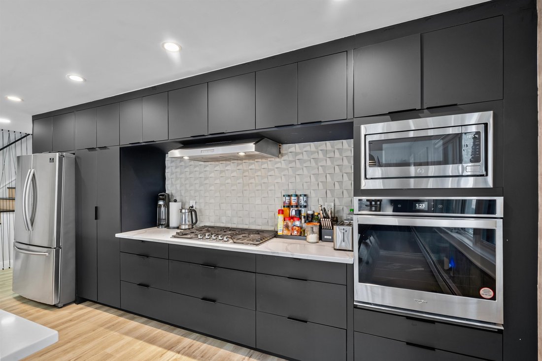 Condo in North Bergen, New Jersey, United States 4 - 18682691