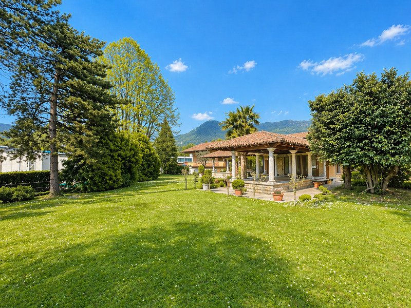 Villa in Morbio Inferiore, Ticino, Switzerland 3 - 18681872
