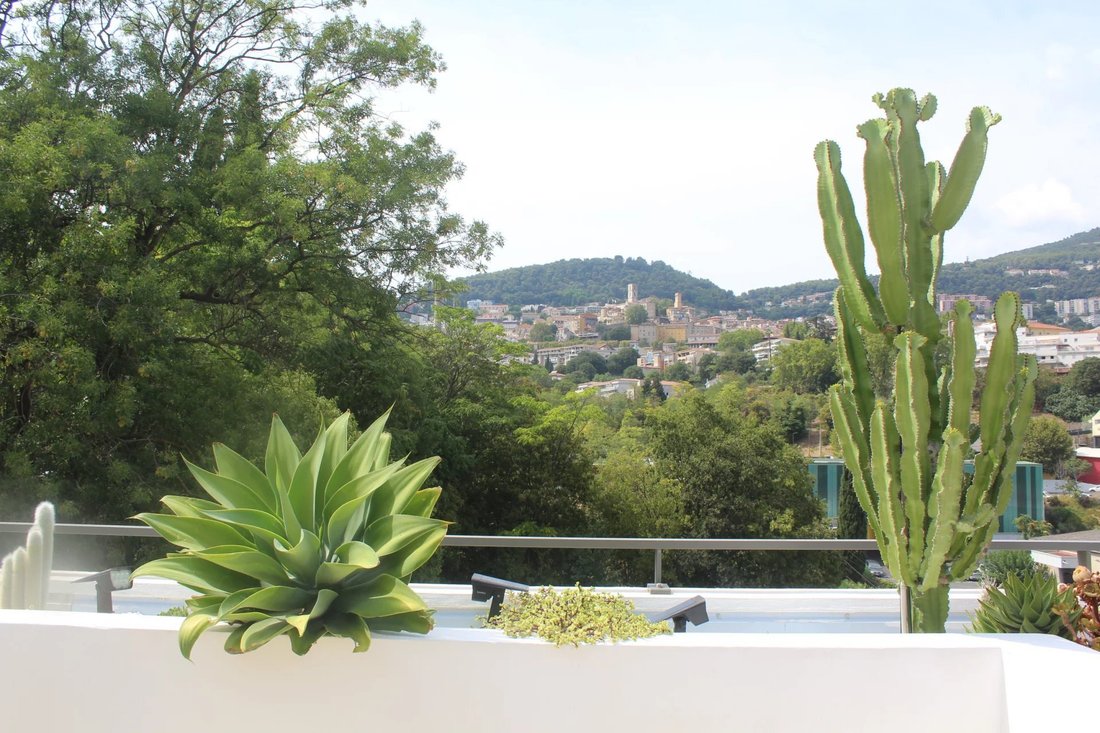 Apartment in Grasse, Provence-Alpes-Côte d'Azur, France 5 - 18681495