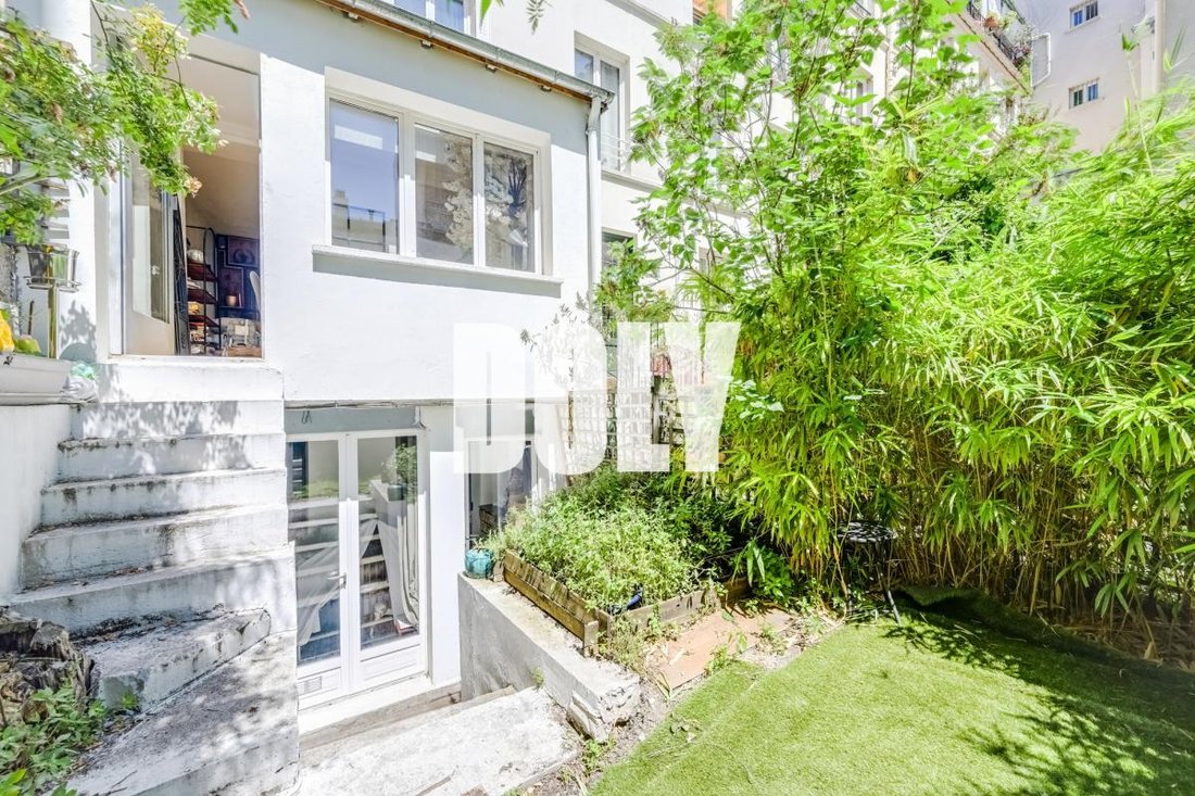 Apartment in Clichy-Trinité, Paris 9e Arrondissement, Paris 2 - 18681830