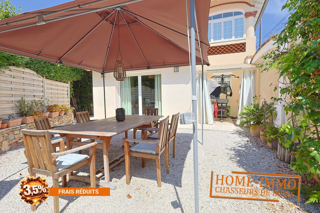 Townhouse in Ponteil, Antibes, France 3 - 18681319