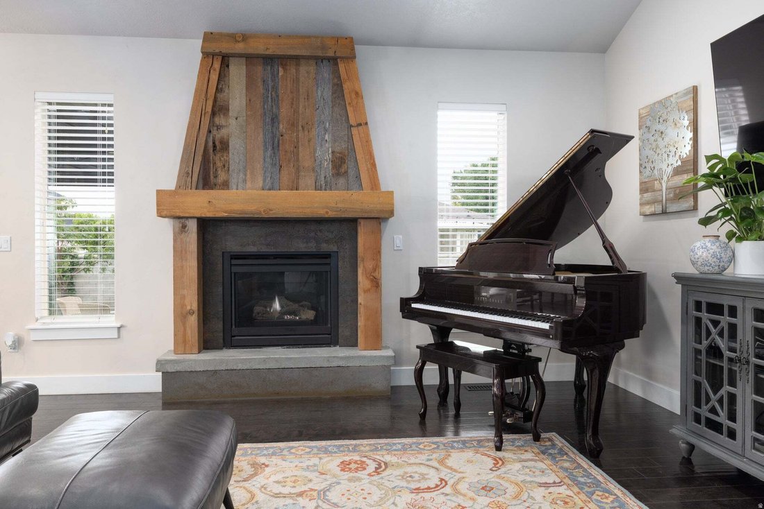 House in South Jordan, Utah, United States 4 - 18680211