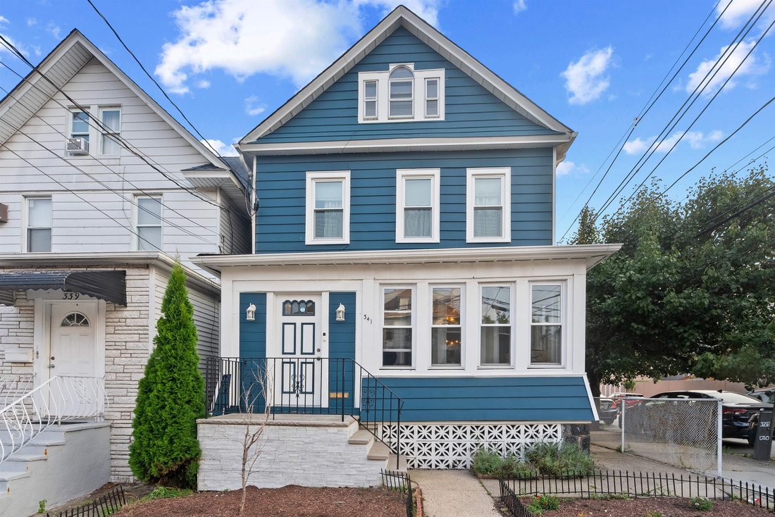 House in North Bergen, New Jersey, United States 1 - 18682649