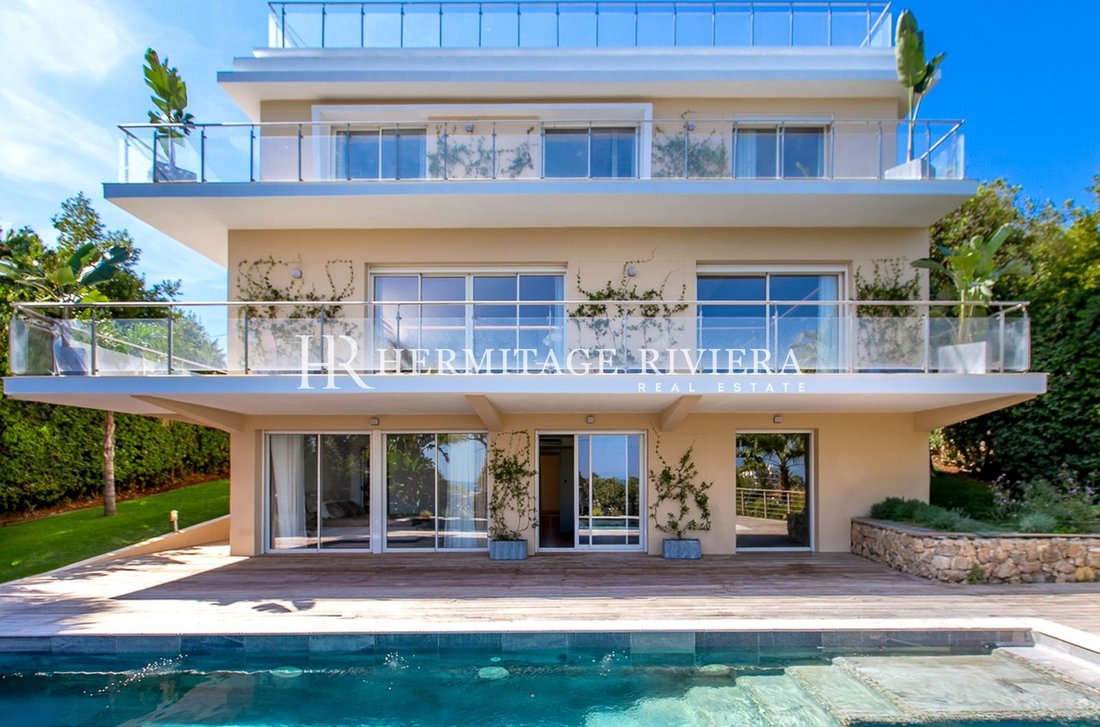 Villa in Antibes, Provence-Alpes-Côte d'Azur, France 2 - 16674119