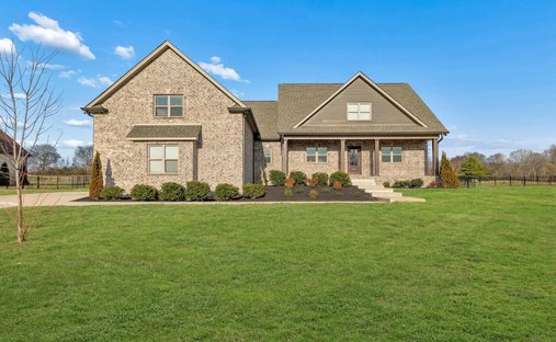 House in Greenbrier, Tennessee, United States 1