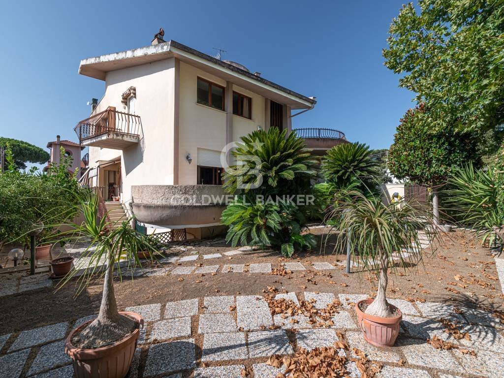 Villa in Capolinaro, Santa Marinella, Latium 1 - 18684206