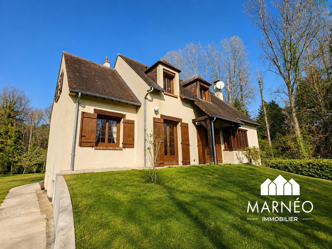 House in Arbonne-la-Foret, Ile-de-France, France 1 - 17689230