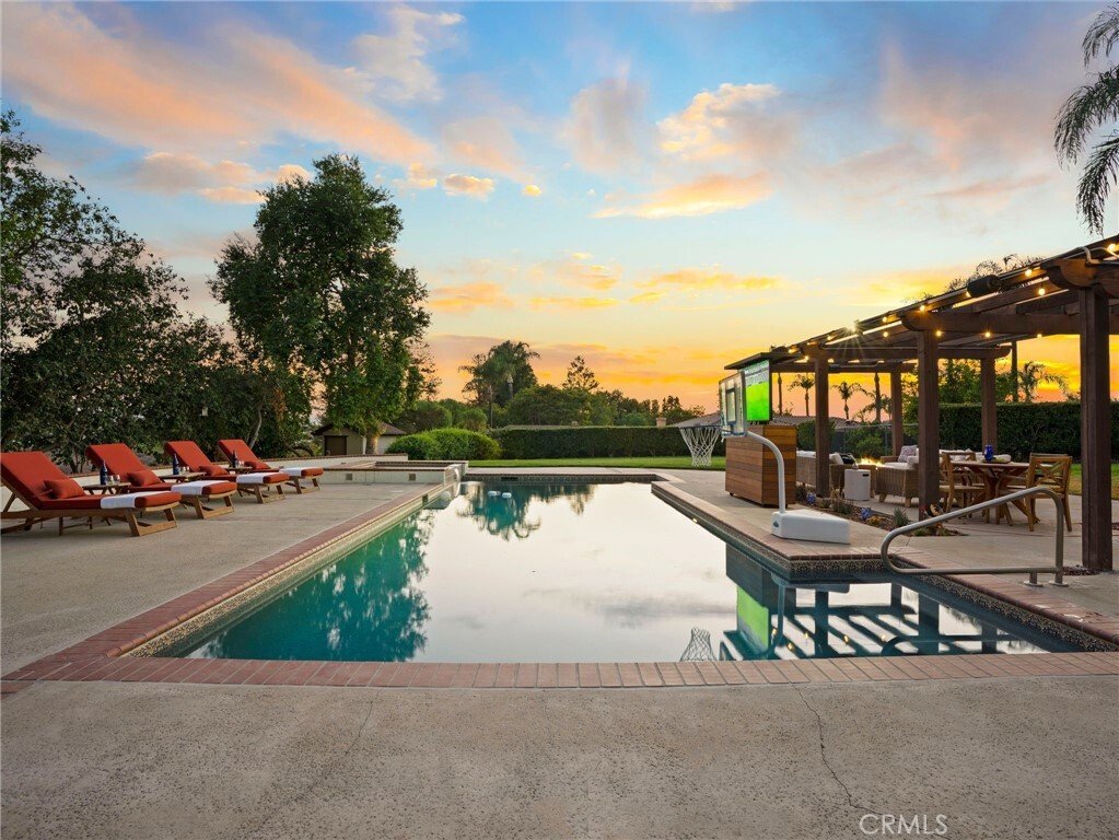 House in Riverside, California, United States 1 - 18684468