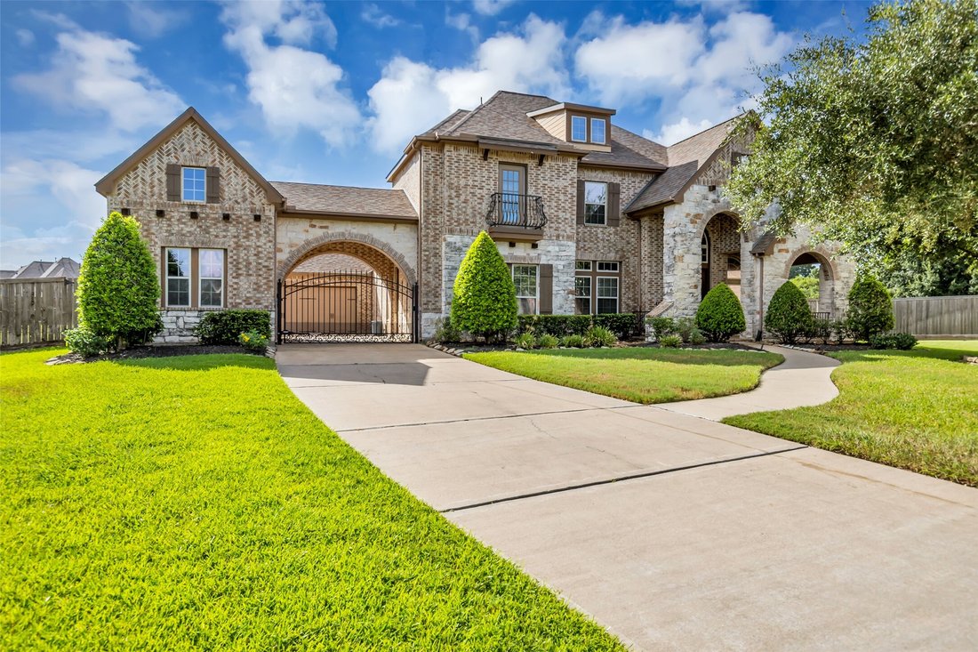 House in Houston, Texas, United States 5 - 18680048