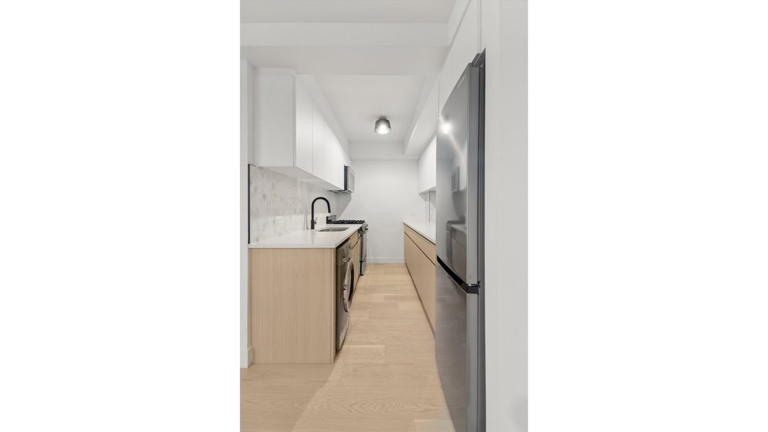 Condo in New York, New York, United States 2 - 18683214