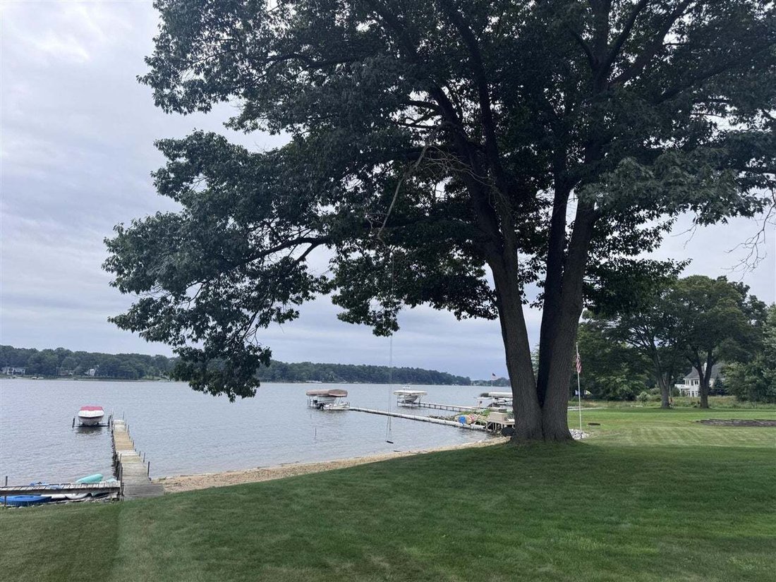 House in North Muskegon, Michigan, United States 2 - 18682235