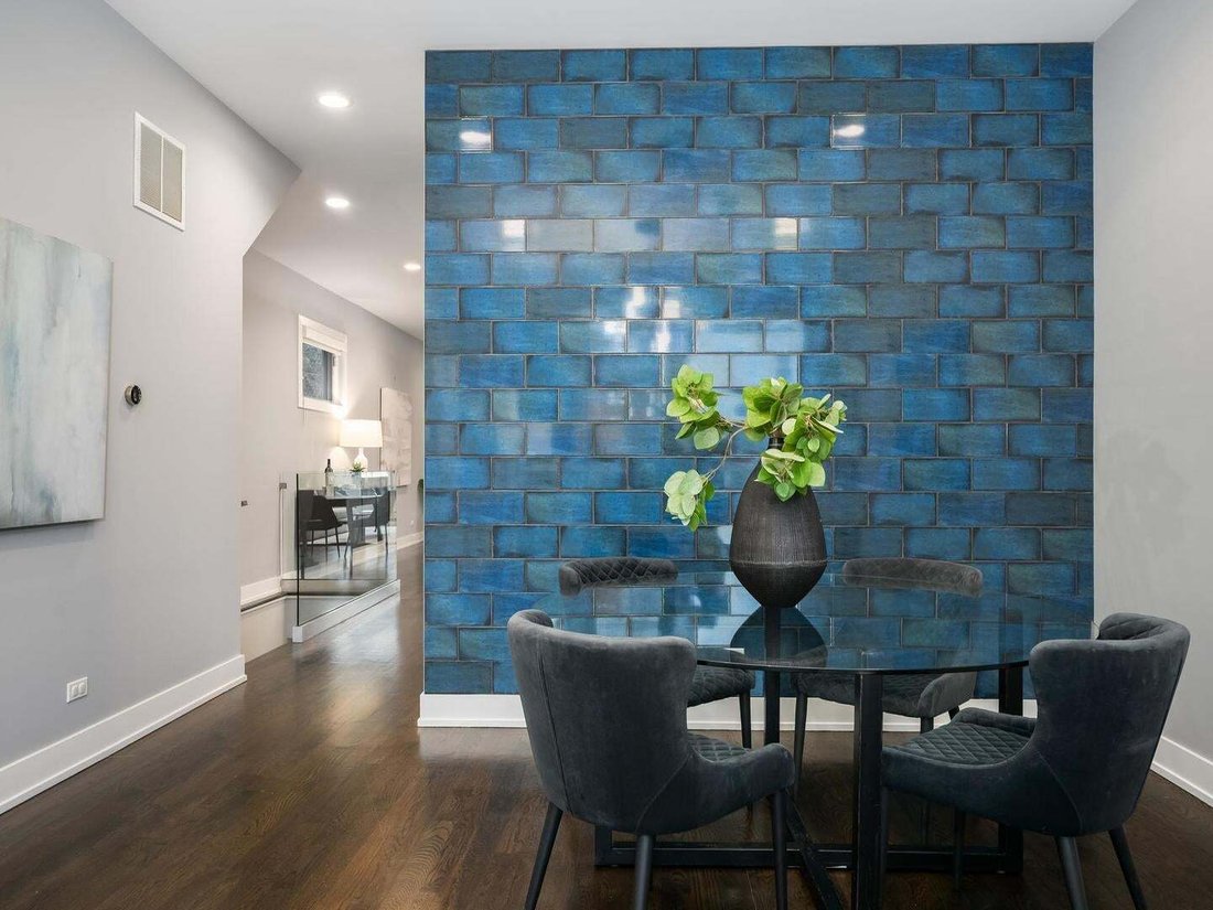 Condo in Chicago, Illinois, United States 5 - 18682726