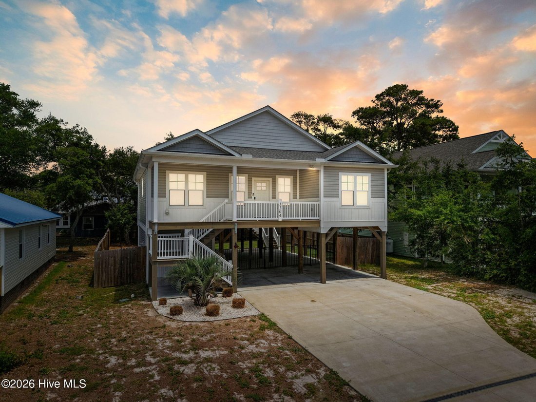 Haus in Oak Island, North Carolina, Vereinigte Staaten 1 - 18432360