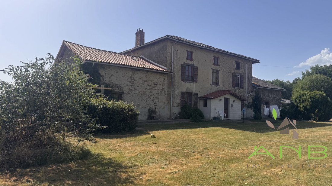 House in Saint-Bazile, Nouvelle-Aquitaine, France 1 - 18684469