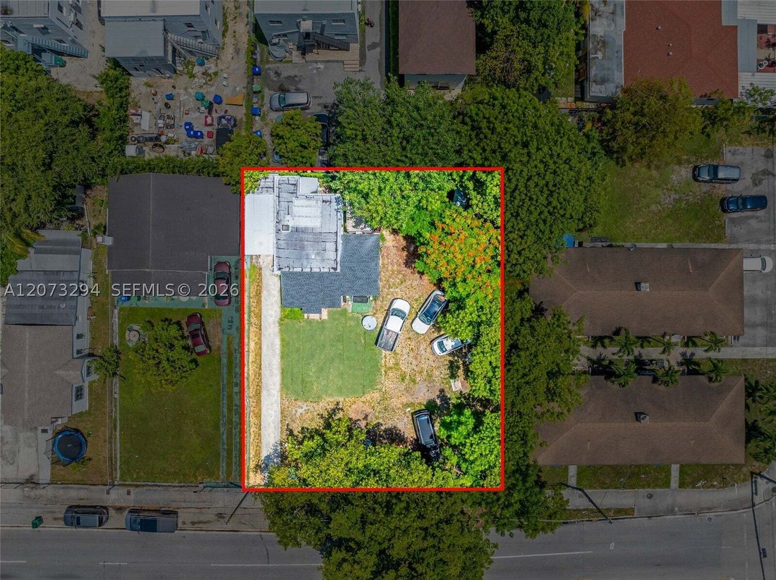 House in Miami, Florida, United States 1 - 18682430