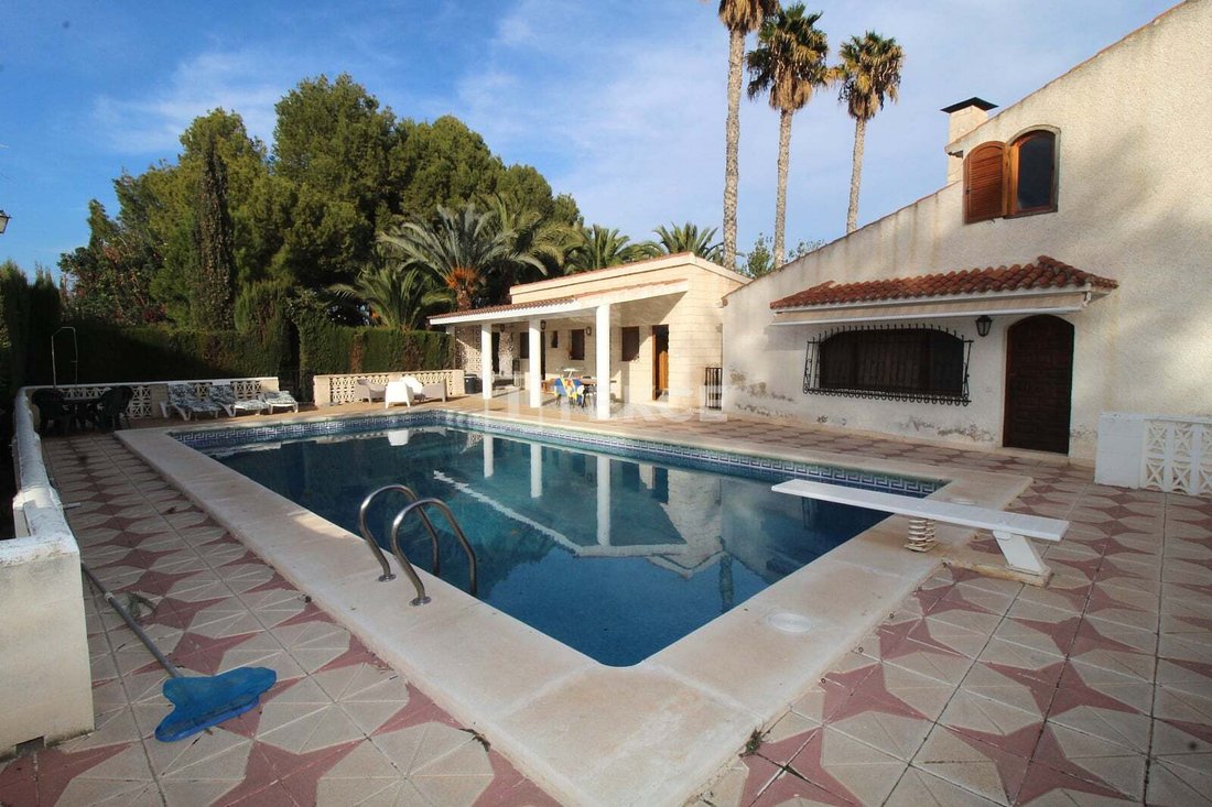 Villa in Monover, Valencian Community, Spain 2 - 18682516