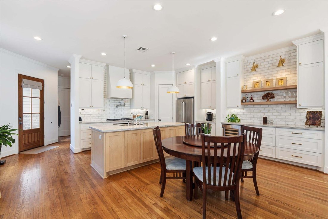 House in Houston, Texas, United States 4 - 18683092