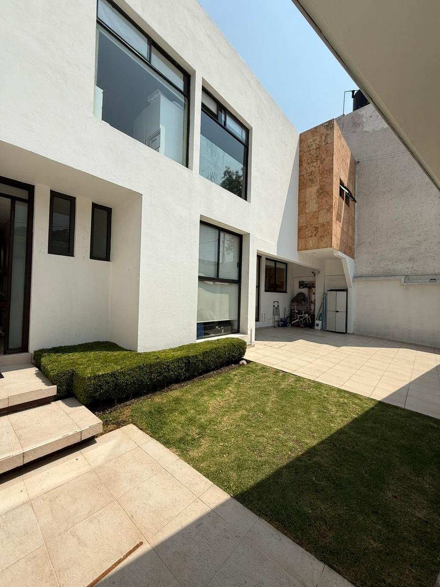 House in Mexico City, Mexico 2 - 18684193
