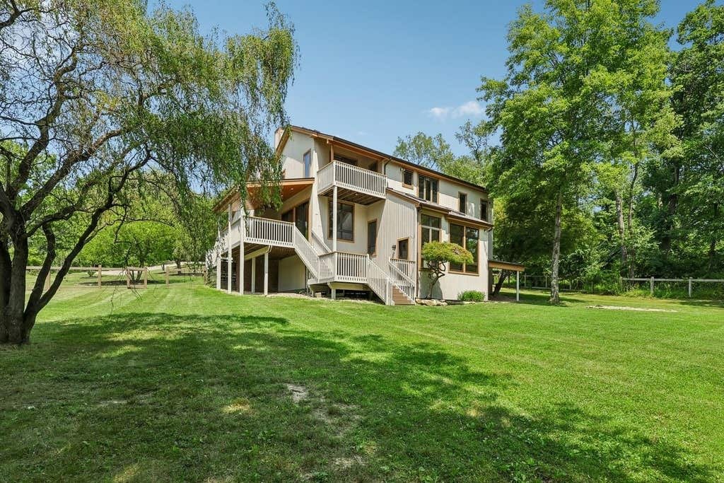 House in Hampton Township, Pennsylvania, United States 4 - 18684454