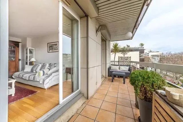 Apartment in Saint-Cloud, Ile-de-France, France 3 - 15868833