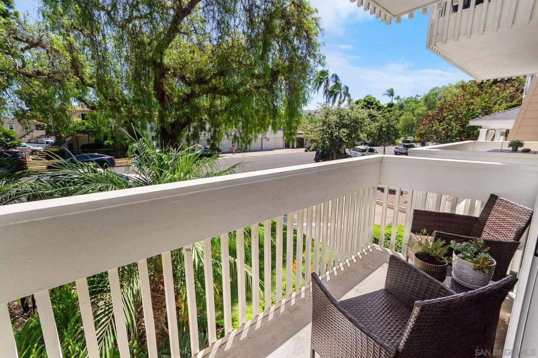Condo in San Diego, California, United States 4 - 18682799