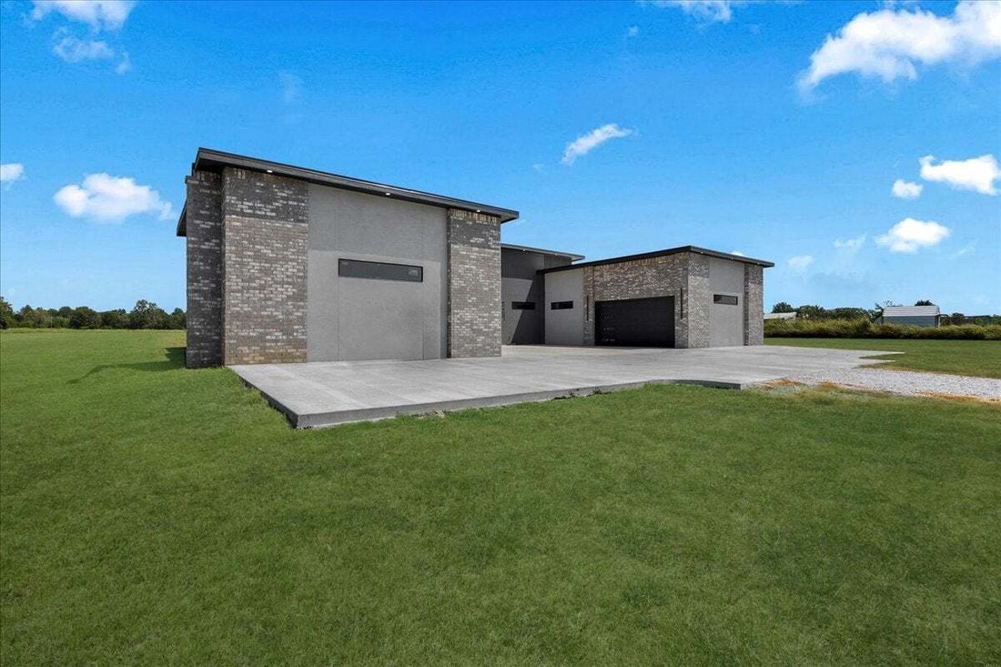 House in Oologah, Oklahoma, United States 3 - 18680581