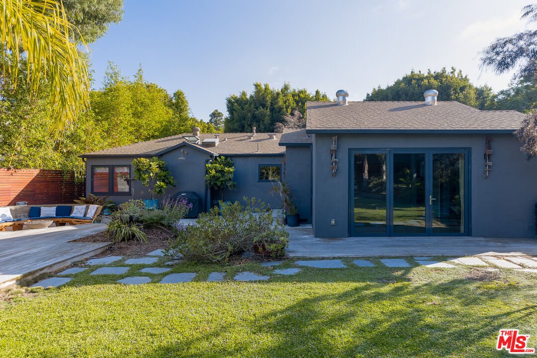 Santa Monica, California, United States 3 - 18683227
