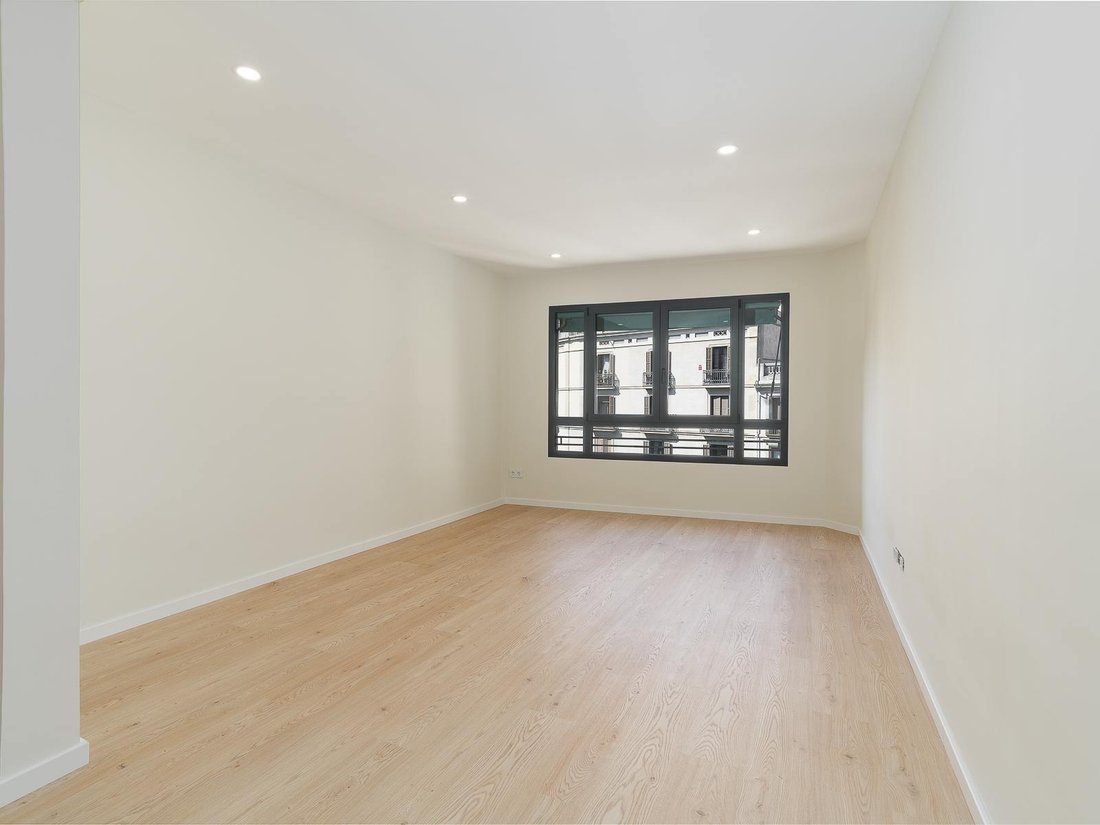Apartment in Ciutat Vella, Barcelona, Spain 3 - 18680743