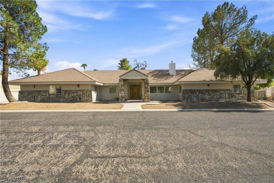 House in Las Vegas, Nevada, United States 1 - 18682144
