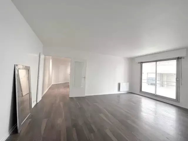 Apartment in Hôtel de Ville, Courbevoie, France 5 - 15869685