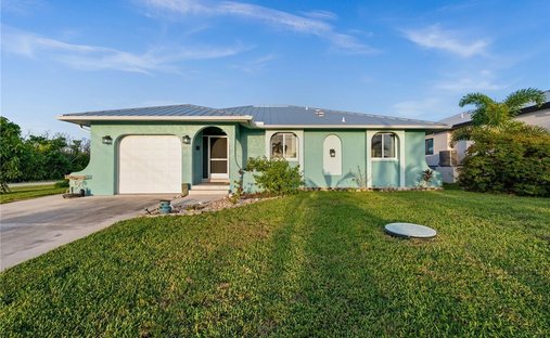 House in Saint James City, Florida, United States 1