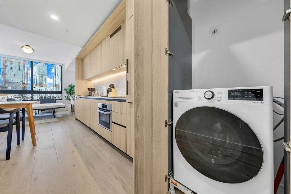Condo in Miami, Florida, United States 2 - 18682418