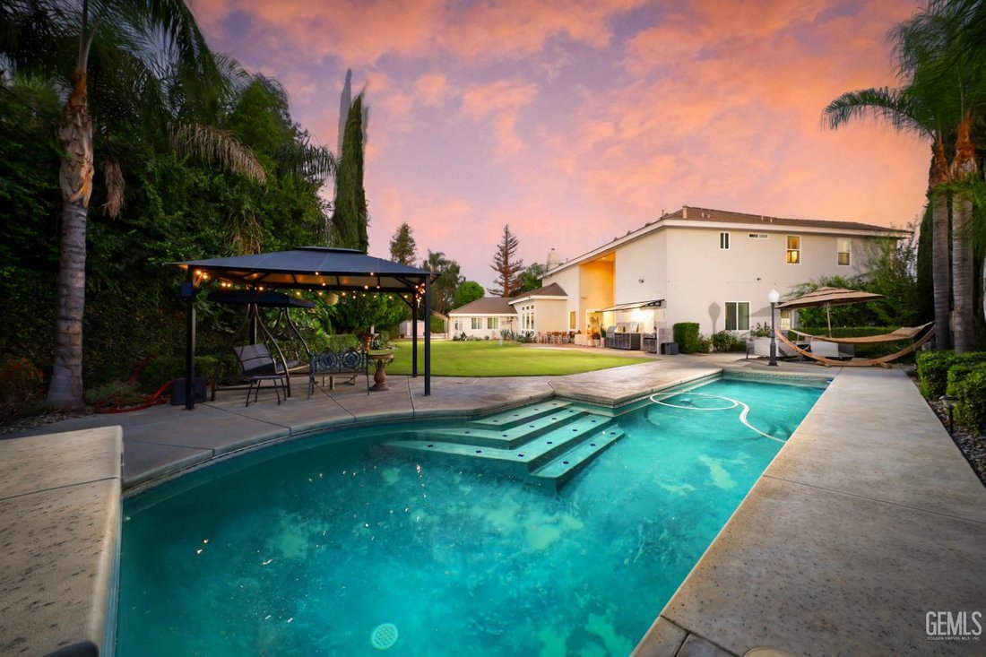 Casa en Bakersfield, California, Estados Unidos 2 - 18682638