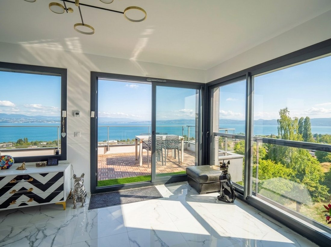 Apartment in Bord du Lac, Evian-les-Bains, France 2 - 18670433