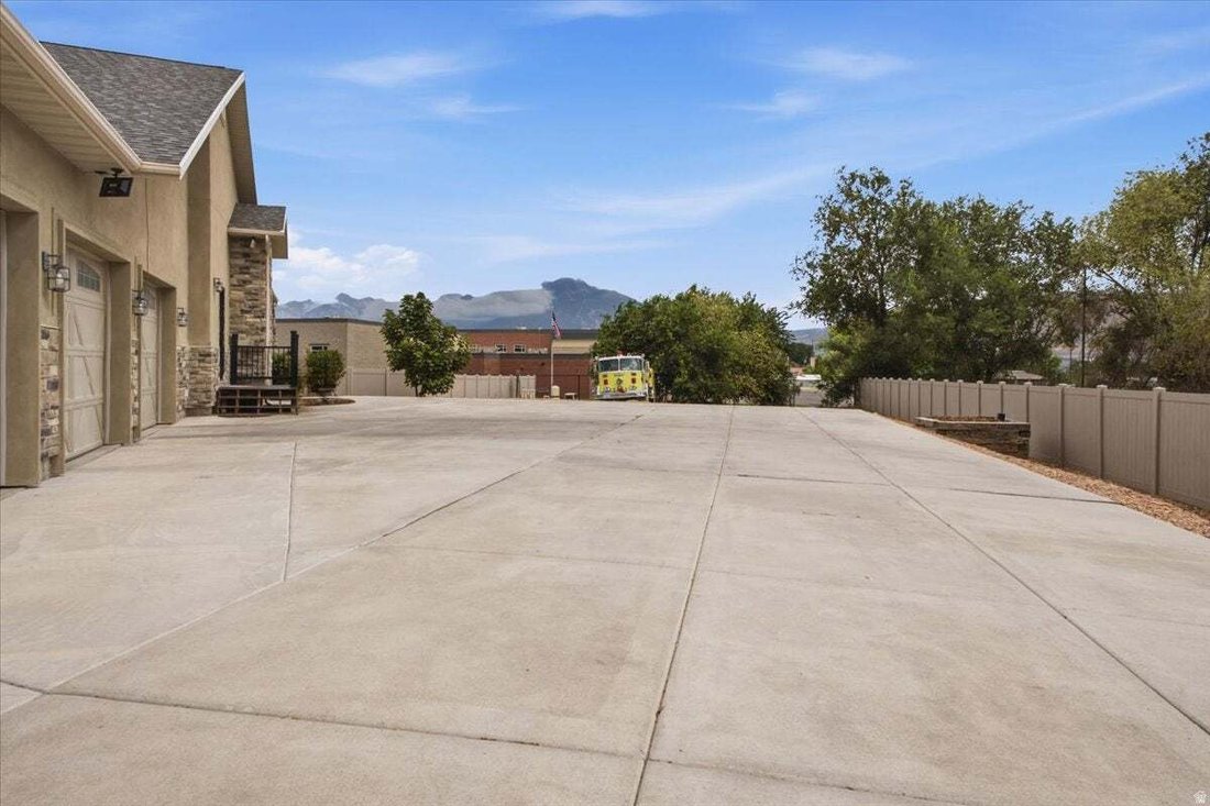 House in Riverton, Utah, United States 5 - 18682068