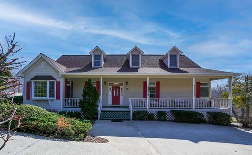 House in Hayesville, North Carolina, United States 1