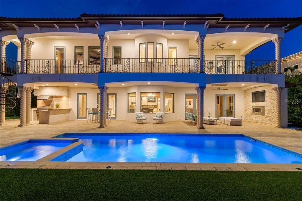 House in Tampa, Florida, United States 5 - 18684252