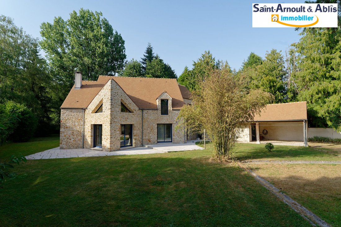 House in Bullion, Ile-de-France, France 2 - 18684427