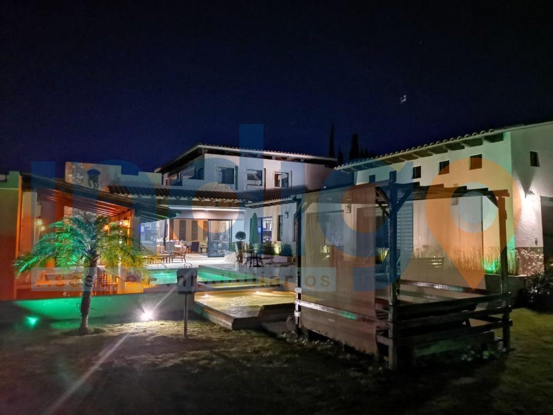 House in Juriquilla, Querétaro, Mexico 3 - 18683604