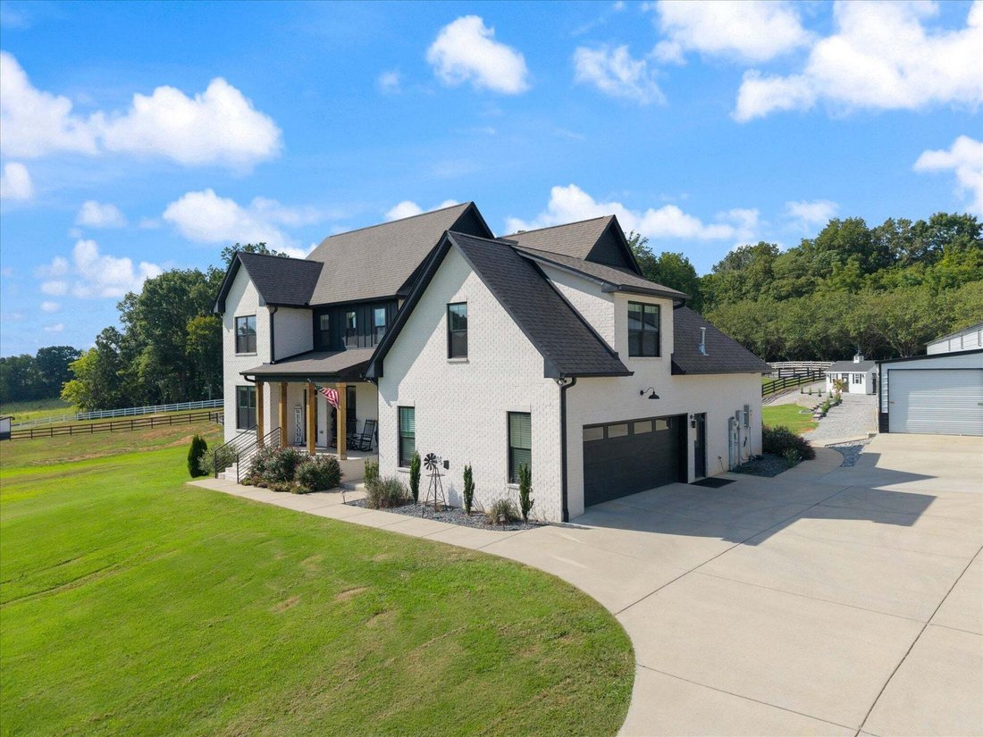 House in Springfield, Tennessee, United States 4 - 18678831