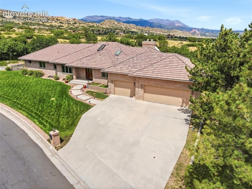 House in Colorado Springs, Colorado, United States 3 - 18684219