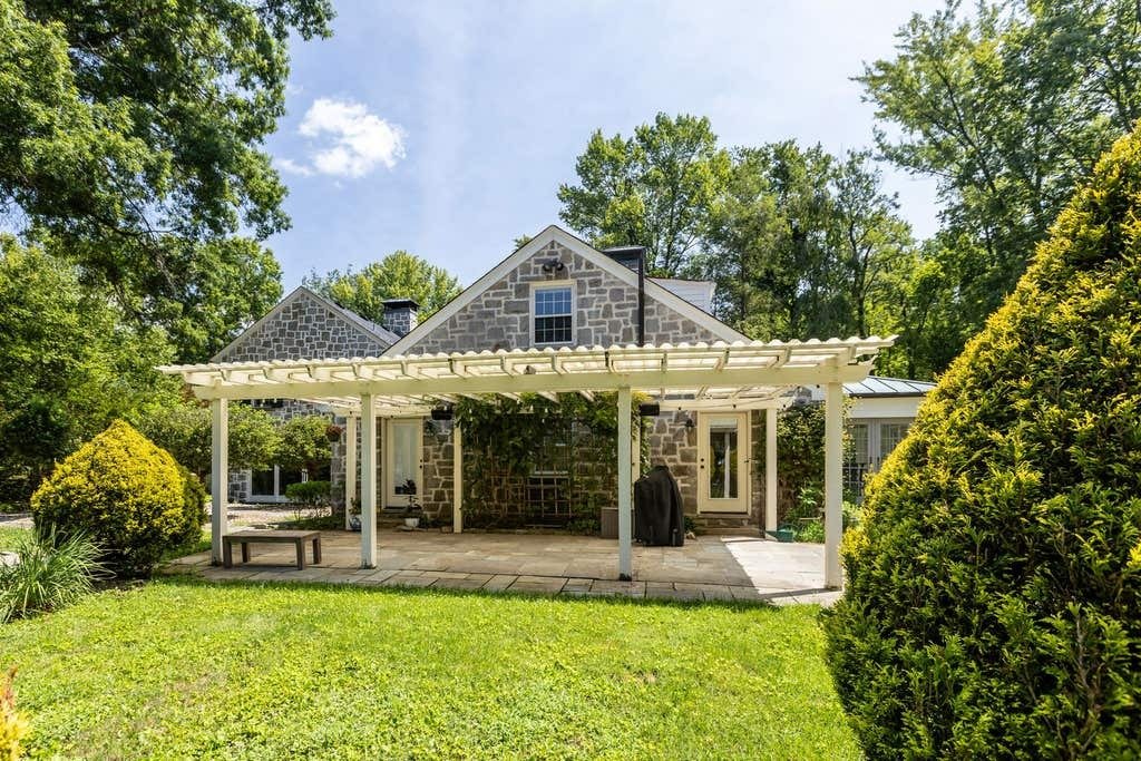 House in Sewickley, Pennsylvania, United States 4 - 18684545