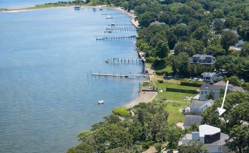 House in Hampton Bays, New York, United States 1